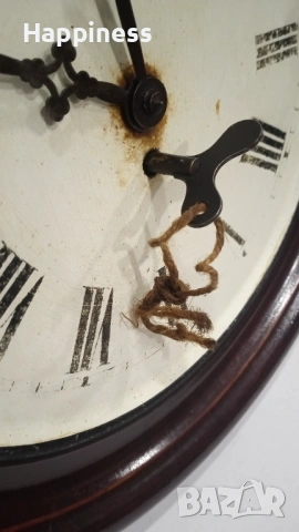 Часовник за стена , снимка 3 - Антикварни и старинни предмети - 54060536