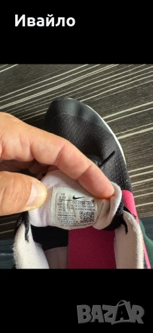 Маратонки Найк / Nike, снимка 4 - Детски маратонки - 51242694