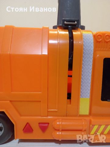 Детска играчка.Камион за боклук със звук и светлини, снимка 6 - Коли, камиони, мотори, писти - 45381940