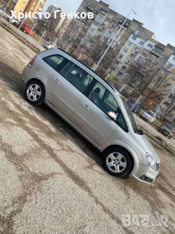 Opel Zafira B 1.8 16V, снимка 2 - Автомобили и джипове - 49192702