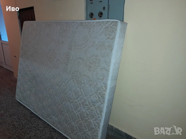 Еднолицев матрак 190/144см цена 20евро. Спешно и изгодно!, снимка 4 - Матраци - 53404969