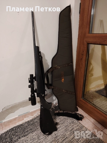 Продавам ловна карабина HOWA HUGE 1500