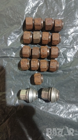 Оригинални 2броя 15"тасове за форд. 19 броя гайки 12x1,5 за форд фокус МК1 . , снимка 9 - Аксесоари и консумативи - 52106234