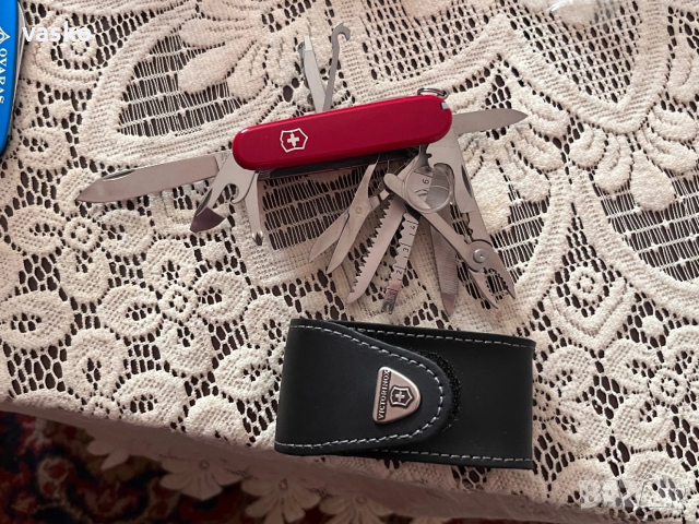 Victorinox Swisschamp-нов