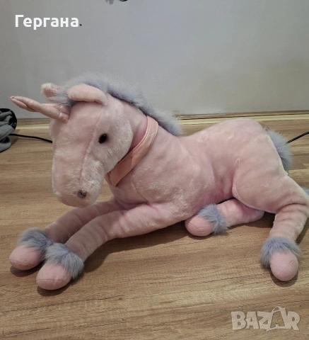 плюшен еднорог 