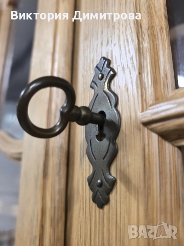 Витрина - бюфет МАСИВ, снимка 3 - Секции и витрини - 52890926