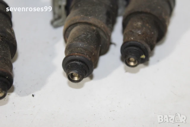 Дюза инжекторна Рено Меган Сценик 1998 1.6i Renault Megane Scenic 4броя комплект 866313, снимка 3 - Части - 50846881