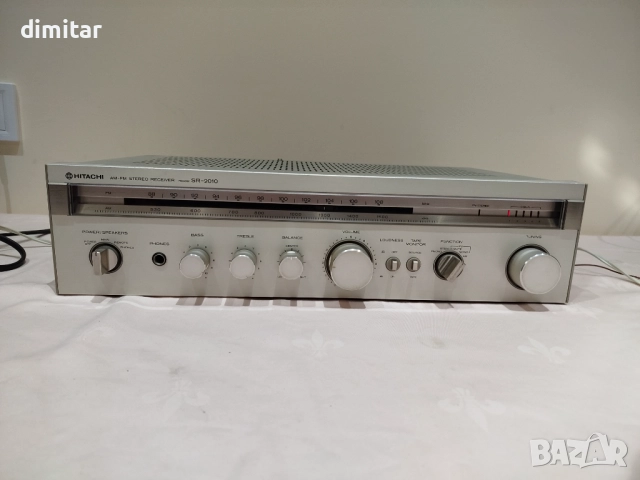 Стерео приемник тунер HITACHI AM/FM -SR -2010 , снимка 2 - Ресийвъри, усилватели, смесителни пултове - 52549474