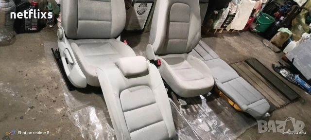 Продавам оригинален бежав салон Ауди а4 б8 2013г, снимка 4 - Аксесоари и консумативи - 53365459