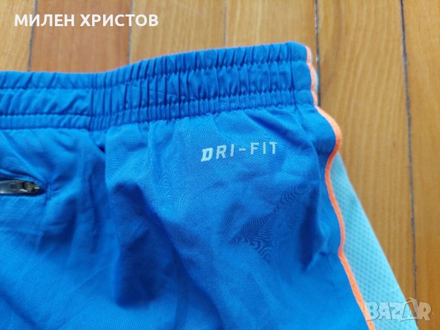 NIKE-Оригинални дамски  къси гащи-размер М, снимка 3 - Къси панталони и бермуди - 45583904