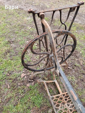 Крака на стара шевна машина Сингер/Singer, снимка 11 - Антикварни и старинни предмети - 51705920