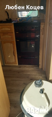 Продавам англиска каравана беили магента без течове и миризми, снимка 4 - Каравани и кемпери - 53834284