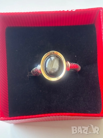 Златен пръстен от 14 каратово  жълто и бяло злато Камък -Звезден сапфир  6.88гр 56р-р (17.8мм) , снимка 9 - Пръстени - 51630181