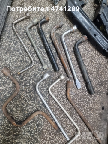 Продавам kliochove za kola