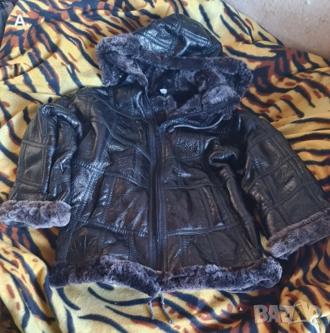 2 броя ,подходящо за близнаци Детско кожено яке-кожух, снимка 5 - Детски якета и елеци - 52934087