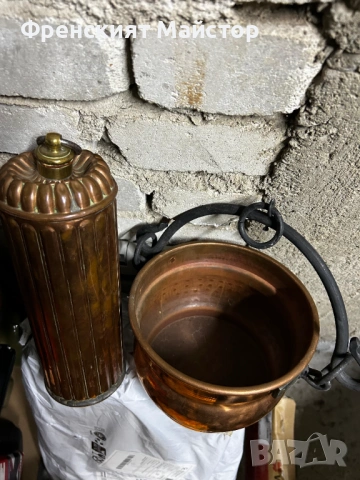 Старинен меден съд