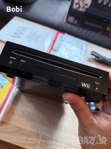 Nintendo Wii RVL-101 (Family Edition) (Black) – пълен комплект + Zelda (2 игри) и Super Paper Mario, снимка 5 - Nintendo конзоли - 50712651