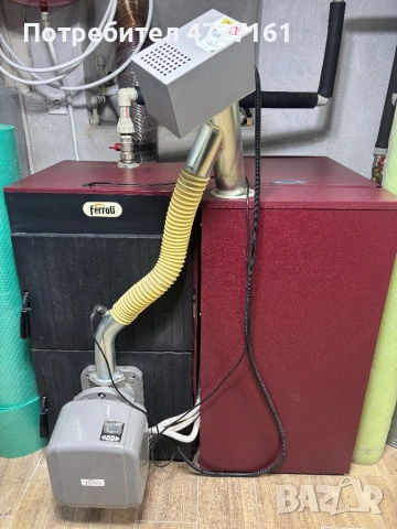 Котел на пелети с бункер