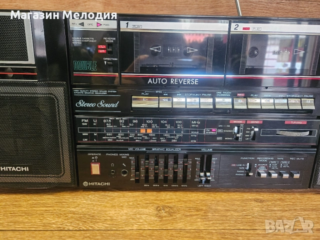 Радиокасетофон Hitachi TRK-W550E Винтидж бумбокс – Ретро класика от 80-те , снимка 5 - Радиокасетофони, транзистори - 53619304