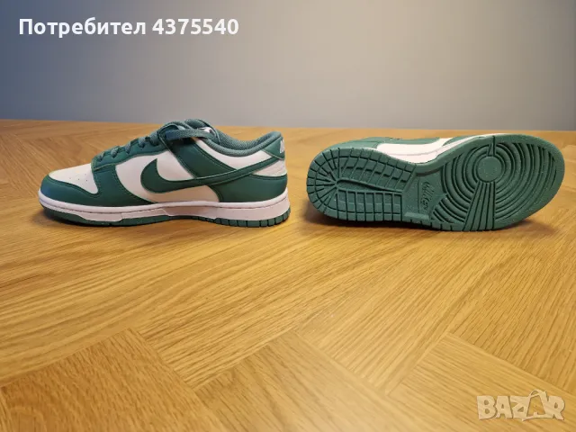 Дамски кесове Nike Dunk Low , снимка 5 - Кецове - 49022614