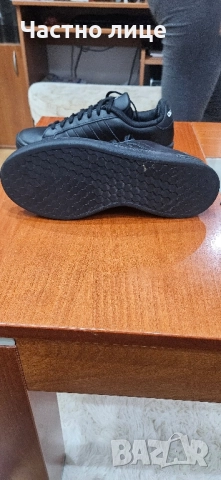 кожени маратонки Адидас Adidas , снимка 3 - Маратонки - 52028914