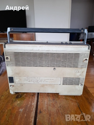 Старо радио,радиоприемник ВЕФ,VEF 221, снимка 4 - Антикварни и старинни предмети - 54070656