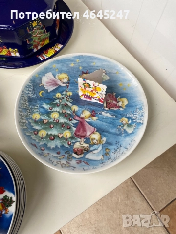 Коледна чиния . 