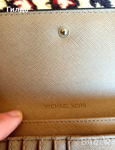 портмоне Michael Kors, снимка 9 - Портфейли, портмонета - 52750663