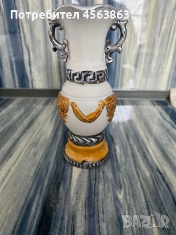 Керамична ваза