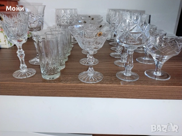 Кристални чаши 