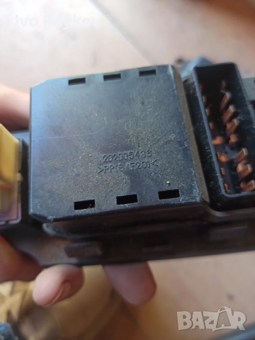 панел бутони за управление на ел.стъклата за Opel Antara (2006-2015г.).  202005436 , снимка 4 - Части - 52498195