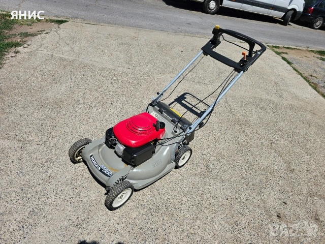 САМОХОДНА КОСАЧКА HONDA HRB 535. ПЕРФЕКТНА , снимка 18 - Градинска техника - 51226644