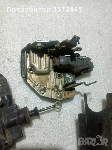 Части за Мерцедес 124, снимка 2 - Части - 53641441