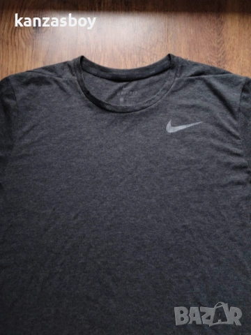 Nike - страхотна мъжка тениска L , снимка 4 - Тениски - 53372798