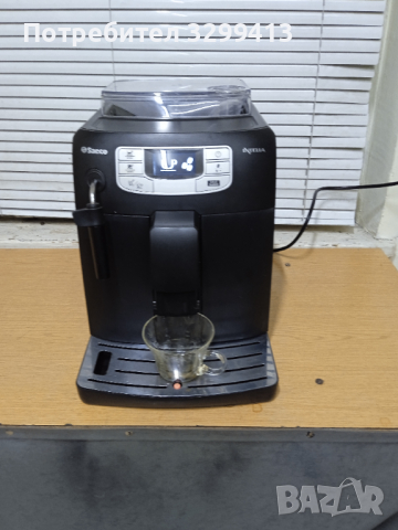 Кафе робот Saeco Intelia, снимка 2 - Кафемашини - 45003578