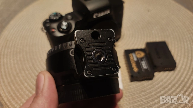 Canon EOS M50 + допълнителна батерия, 128 GB карта., снимка 5 - Фотоапарати - 53611031