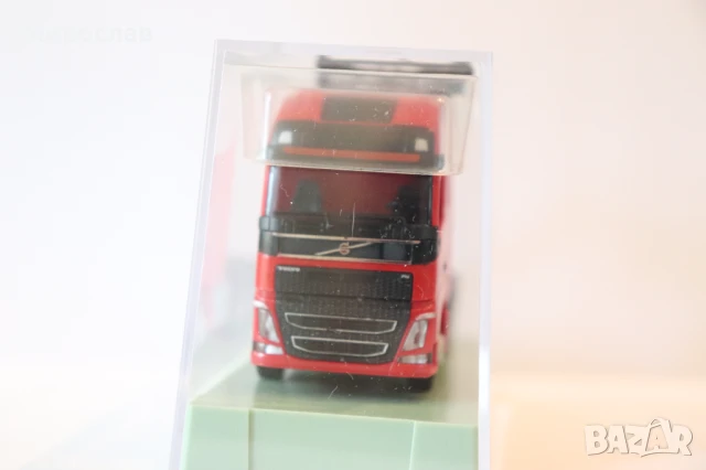 AWM H0 1/87 VOLVO ВЛЕКАЧ КАМИОН МОДЕЛ ТИР ЧЕРВЕН , снимка 3 - Колекции - 50784258