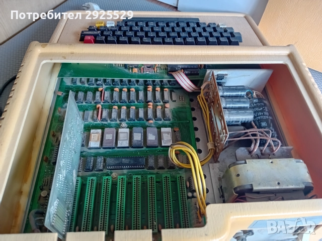 Компютър Правец 82 + Оригинален Монитор, снимка 7 - Антикварни и старинни предмети - 51671026