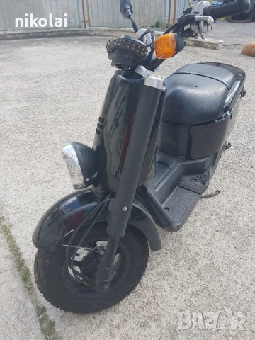 YAMAHA GIGGLE 50 4t , снимка 8 - Мотоциклети и мототехника - 51018316