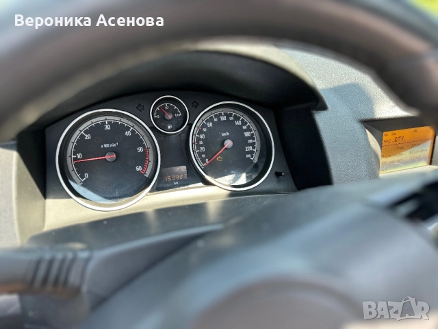 Opel Astra H кабриолет, снимка 17 - Автомобили и джипове - 52541310