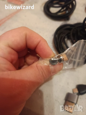 Магнитни кабели за зареждане 4 броя + накрайници НОВИ, снимка 3 - USB кабели - 53345655
