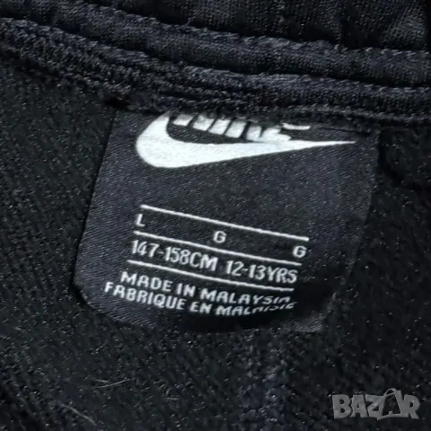 Оригинално юношеско долнище Nike Sportswear | Юношеско L 147-158см, снимка 3 - Детски анцузи и суичери - 48595171