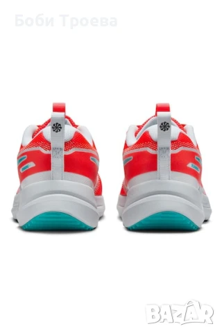 Маратонки Nike Cosmic Runner, снимка 3 - Маратонки - 50473180