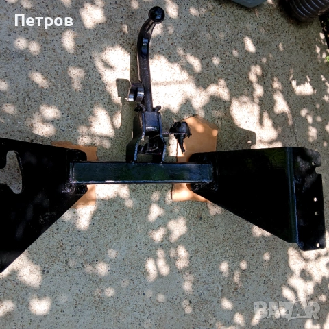 Продавам употребяван теглич за Хонда црв 2006 година