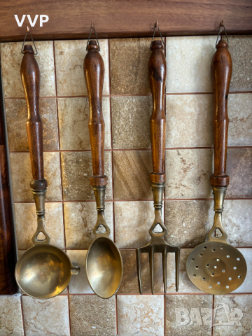Кухненски прибори от дърво и месинг, снимка 3 - Антикварни и старинни предмети - 45073127