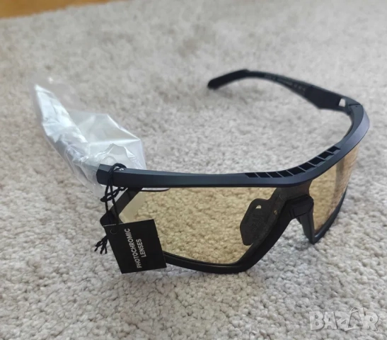 Оригинални слънчеви очила Adidas, снимка 5 - Слънчеви и диоптрични очила - 52459603