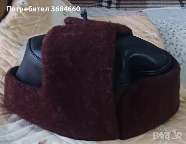 Продавам шапка с ушанки 