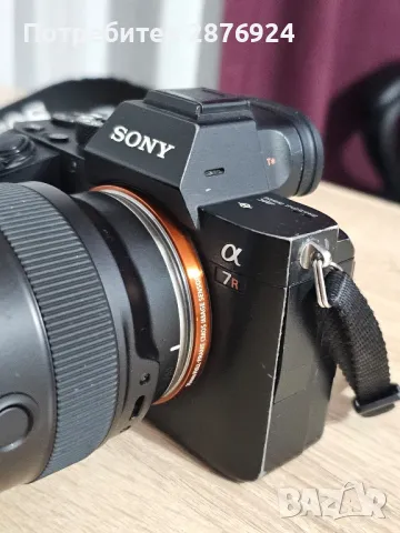 фотоапарат Sony A7R III, снимка 3 - Фотоапарати - 48788566