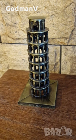 Декоративна статуетка „Кулата в Пиза“