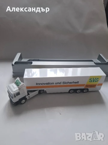 Колекционерски модел 1:87 на камион MAN F90 с 3-осно ремарке., снимка 4 - Колекции - 51058926